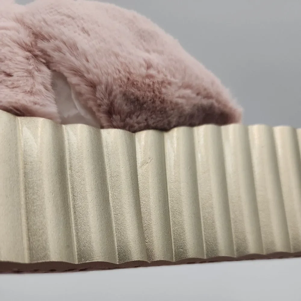 Tory Burch Faux Fur Scallop Wedge Slide Sandal‎ Sea Shell Pink Size 10 $168
